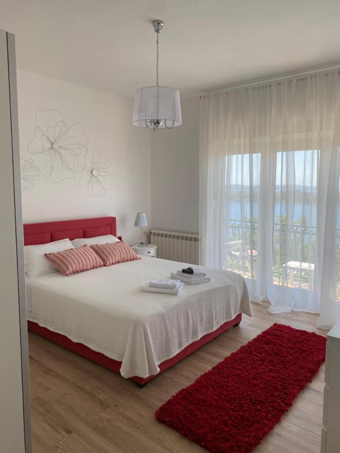 Apartman Betty Шибеник Экстерьер фото